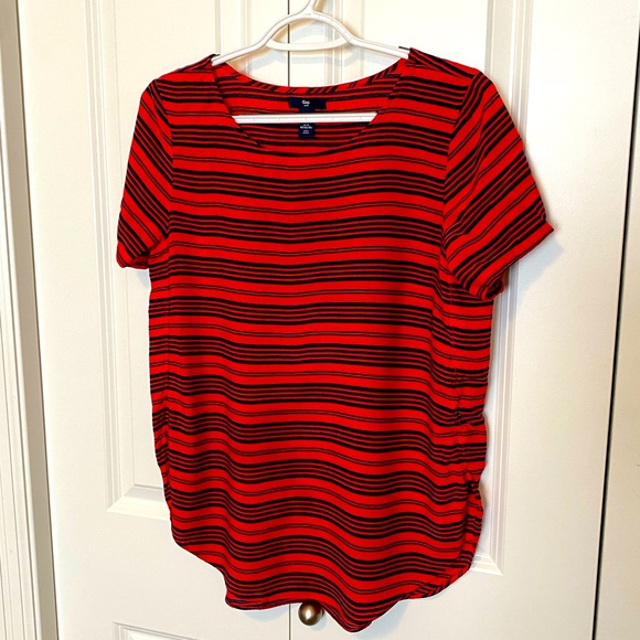 GAP coral and navy striped top - Picture 1 of 4